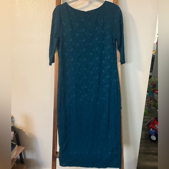 PINKBLUSH Maternity Blue Lace Maxi Dress Lined 3/4 Sleeve Round Neck Size L - Picture 2 of 4